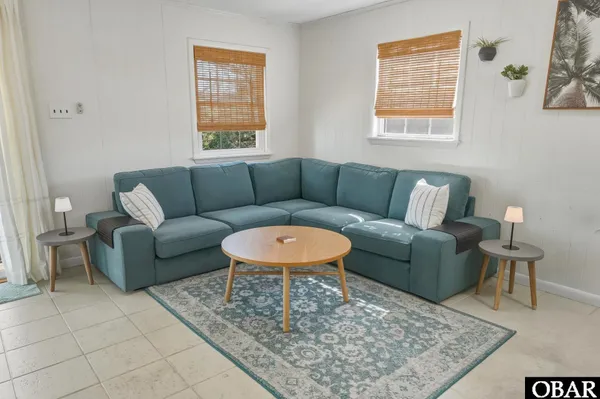 $439,000 | 40283 East Sunfish Court, Avon, NC 27915