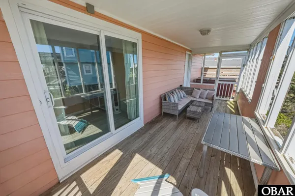 $439,000 | 40283 East Sunfish Court, Avon, NC 27915