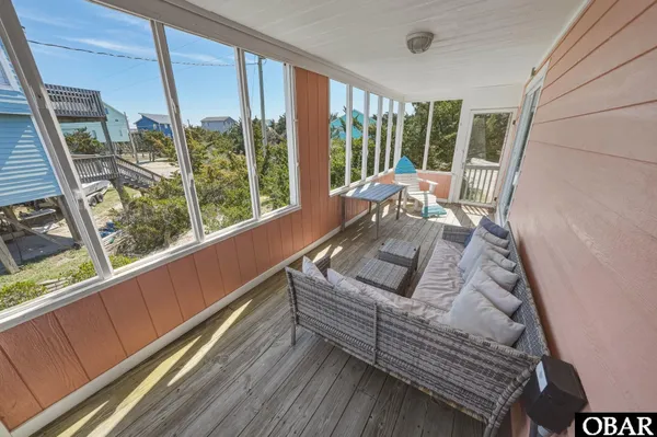 $439,000 | 40283 East Sunfish Court, Avon, NC 27915