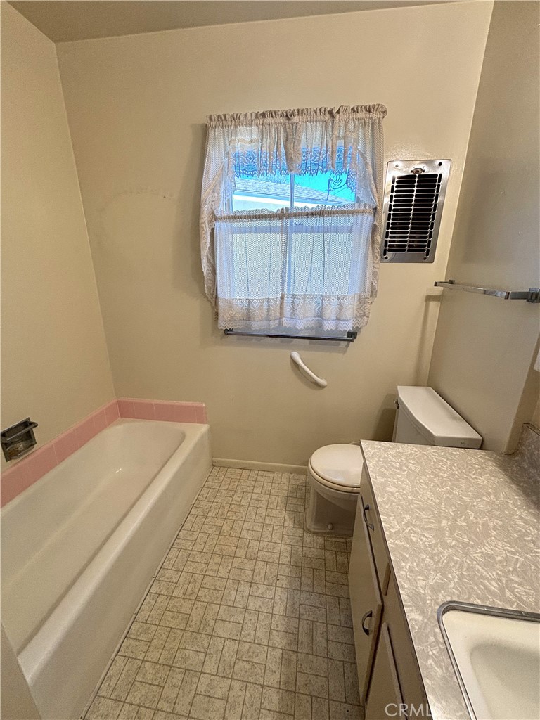 2771 Rutgers Avenue Long Beach, CA 90815 - Photo 11 of 27