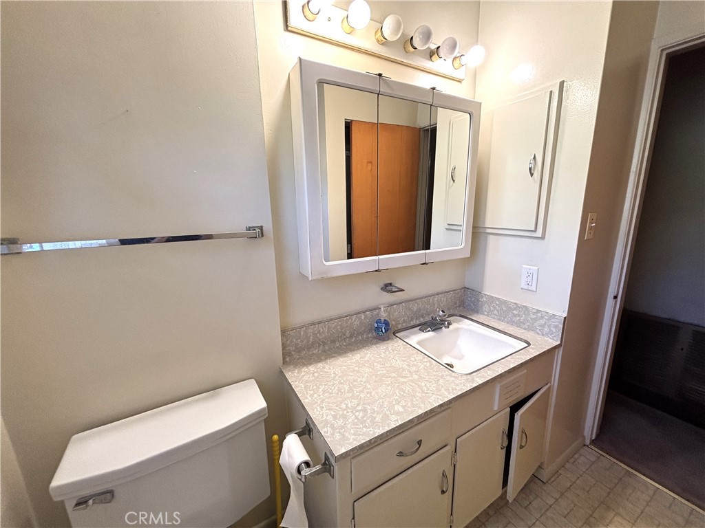 2771 Rutgers Avenue Long Beach, CA 90815 - Photo 12 of 27