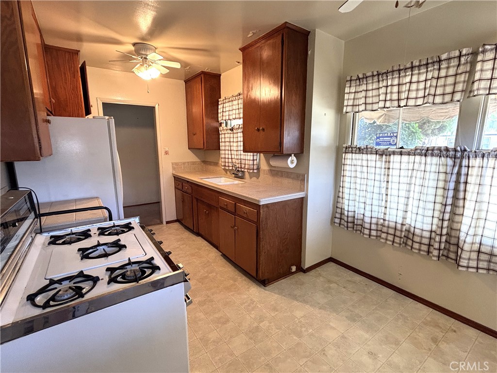 2771 Rutgers Avenue Long Beach, CA 90815 - Photo 20 of 27