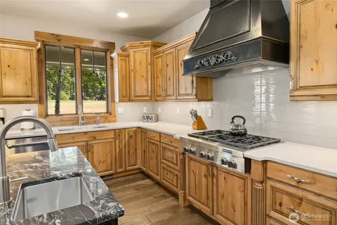 $1,795,000 | 1060 Spragger Way, Cle Elum, WA 98922