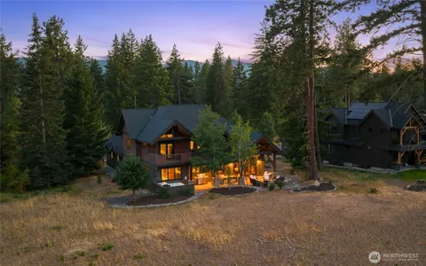 $1,795,000 | 1060 Spragger Way, Cle Elum, WA 98922