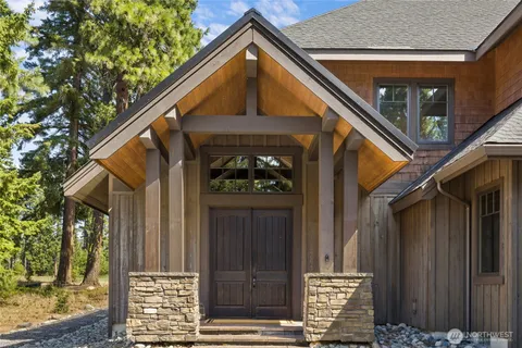 $1,795,000 | 1060 Spragger Way, Cle Elum, WA 98922