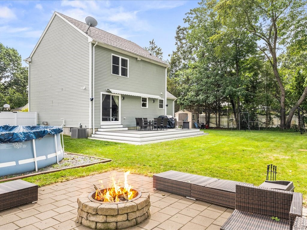 39 Colfax Street Warwick, RI 02886 - Photo 24 of 28