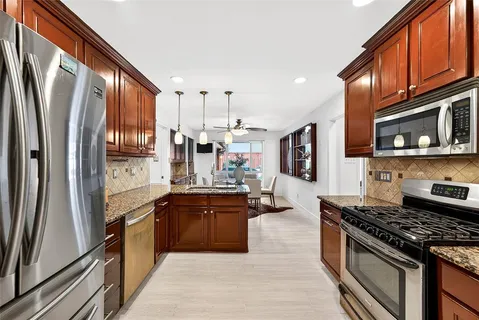 $850,000 | 15415 Leavalley Drive, Dallas, TX 75248