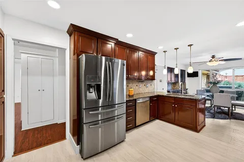 $850,000 | 15415 Leavalley Drive, Dallas, TX 75248