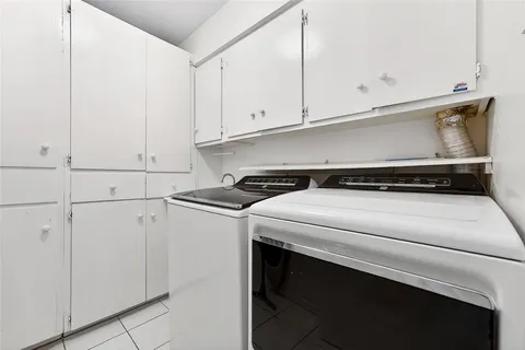 $850,000 | 15415 Leavalley Drive, Dallas, TX 75248