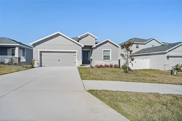 $2,300 | 1609 Astrid Road, Davenport, FL 33837