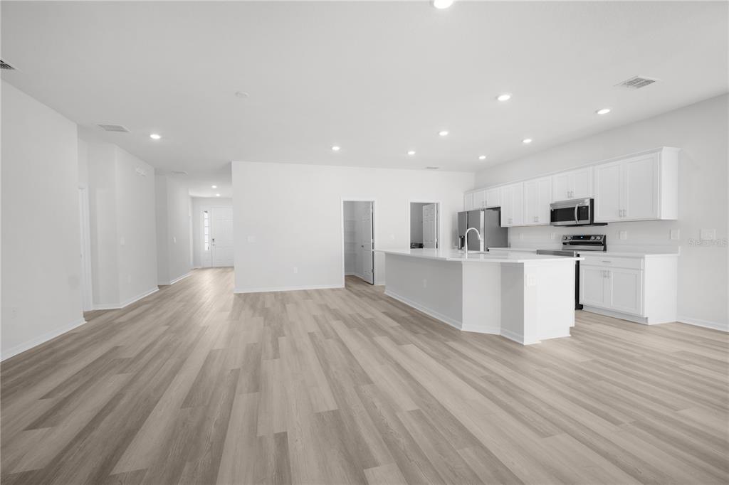 1609 Astrid Road Davenport, FL 33837 - Photo 14 of 39