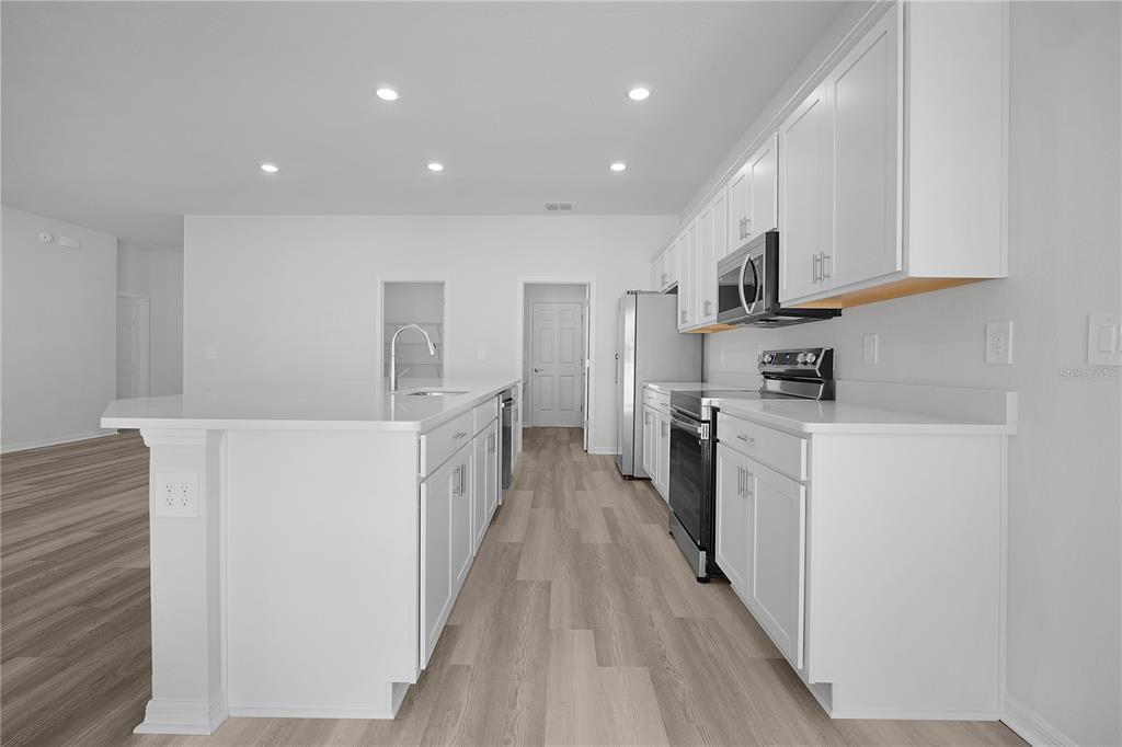 1609 Astrid Road Davenport, FL 33837 - Photo 15 of 39