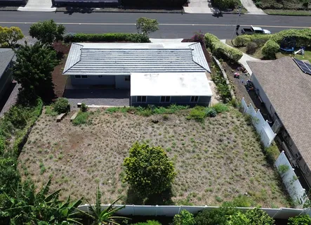 a view of an outdoor sitting space