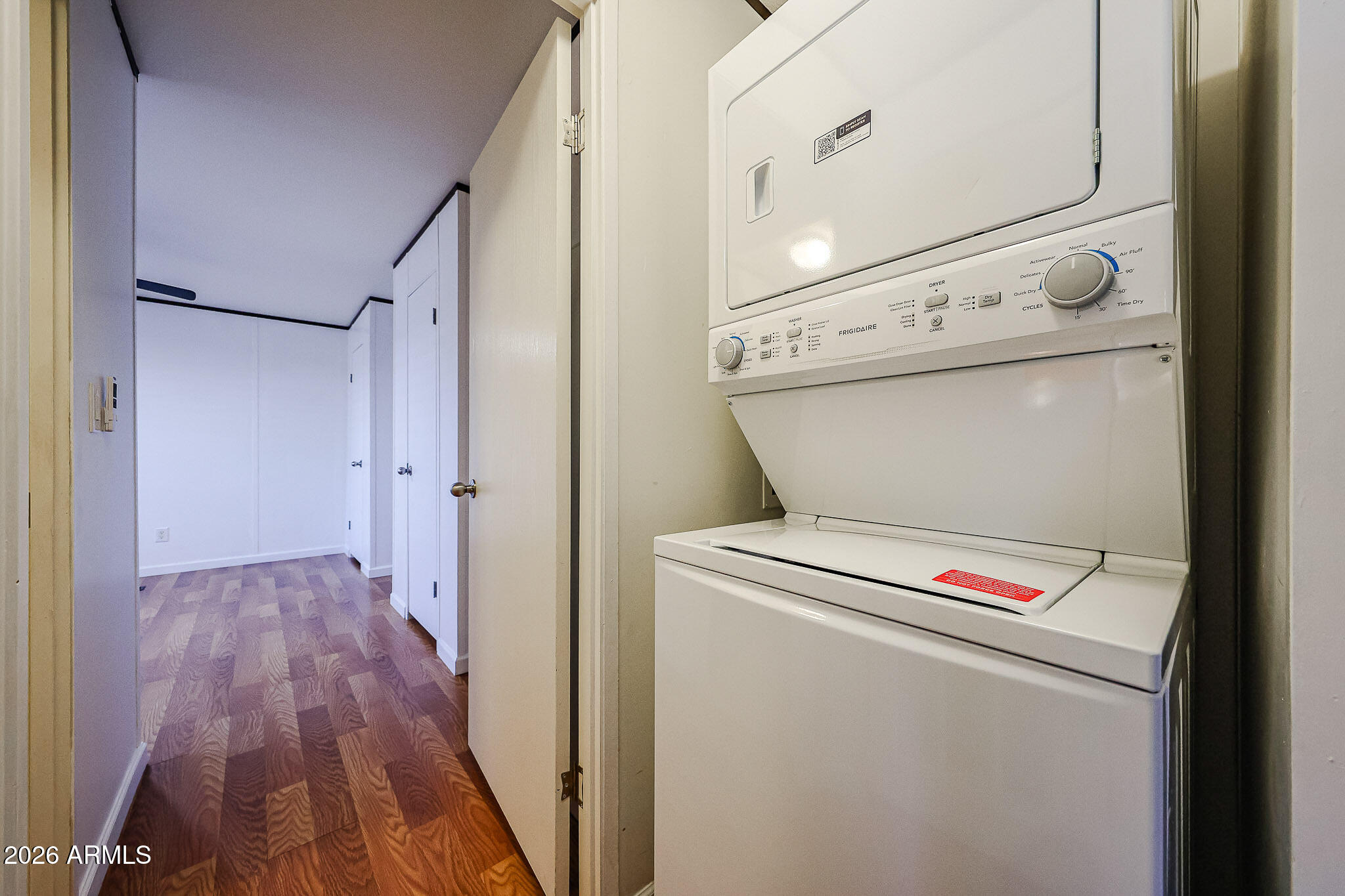 201 South Greenfield Road, Unit 254 Mesa, AZ 85206 - Photo 21 of 35 a utility room with dryer and washer