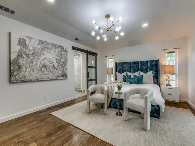 $1,086,725 | 6826 Town Bluff Drive, Dallas, TX 75248