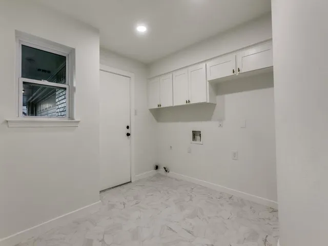 $1,086,725 | 6826 Town Bluff Drive, Dallas, TX 75248