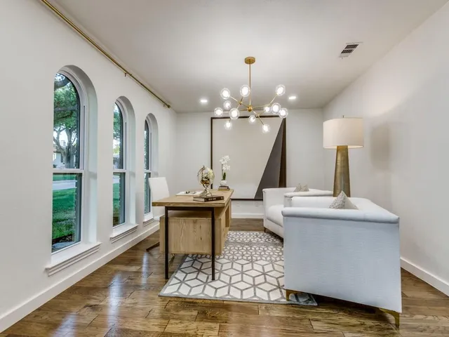 $1,086,725 | 6826 Town Bluff Drive, Dallas, TX 75248