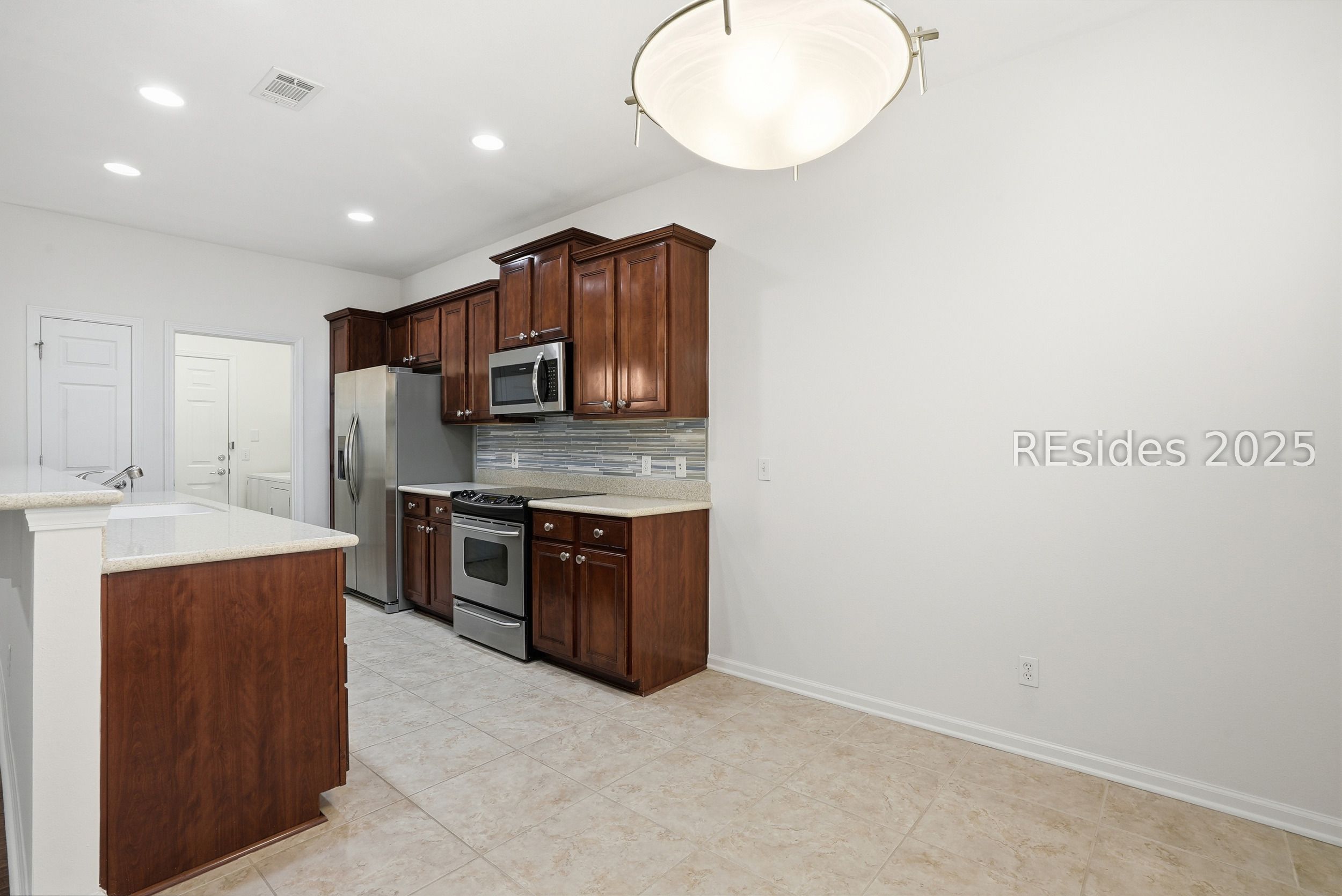 11 Seaford Place Bluffton, SC 29909 - Photo 11 of 40 Eat-in Kitchen area