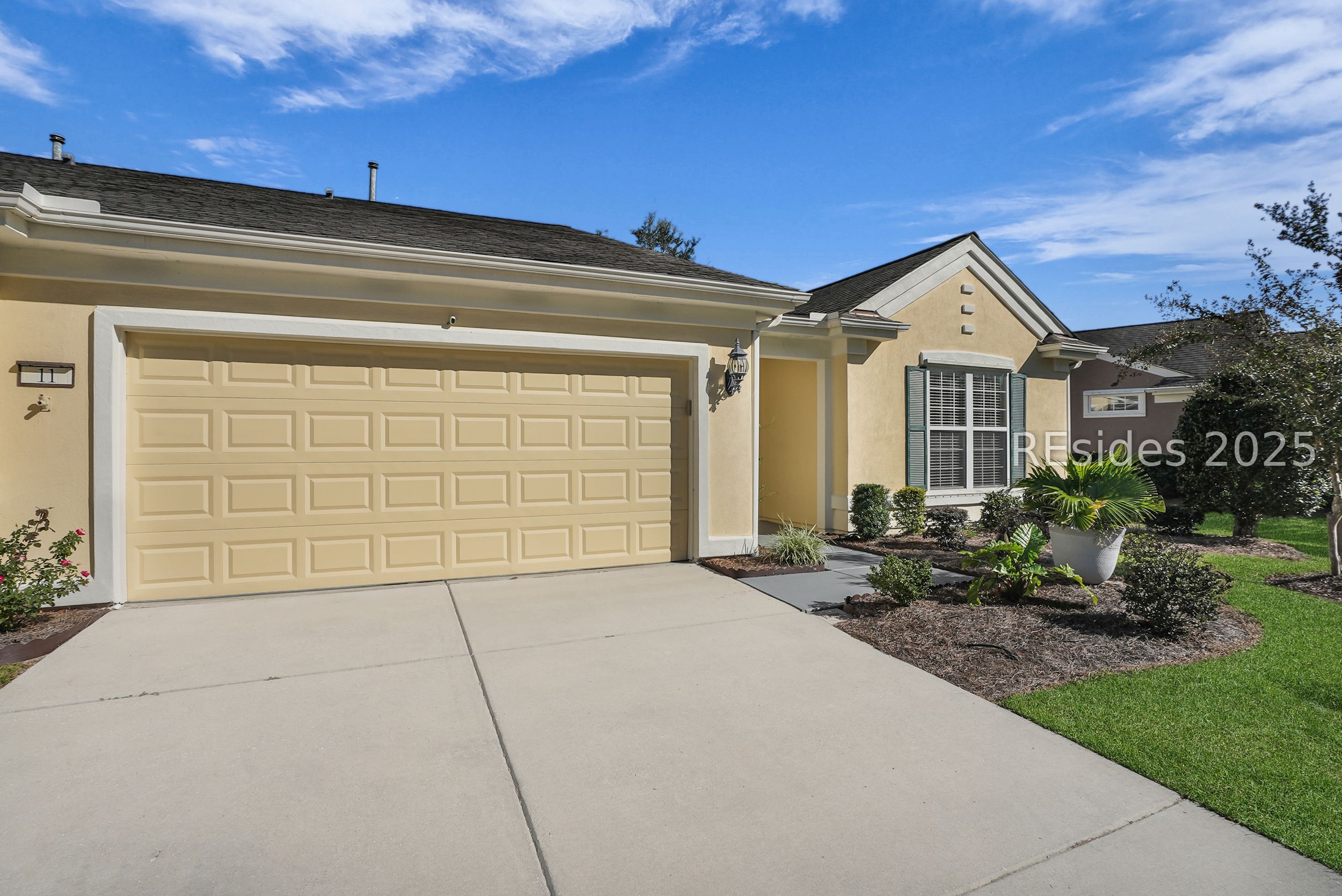 11 Seaford Place Bluffton, SC 29909 - Photo 2 of 44