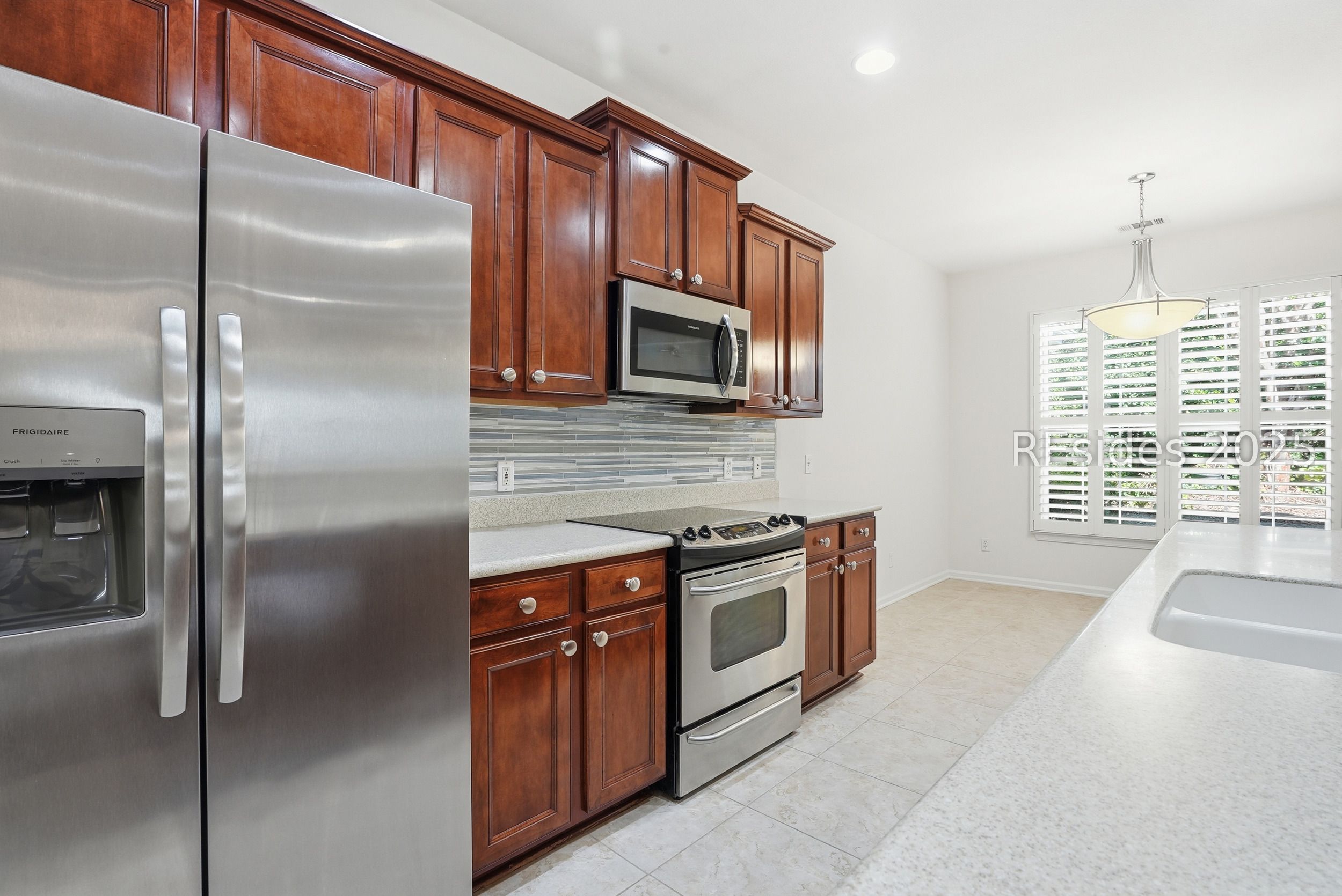 11 Seaford Place Bluffton, SC 29909 - Photo 10 of 40 Stainless Steel Appliances