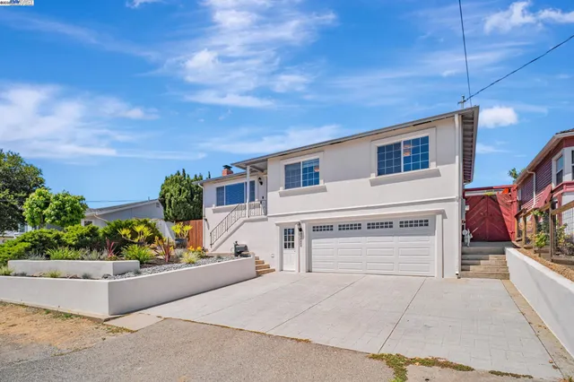 $1,085,000 | 5232 Proctor Road, Castro Valley, CA 94546