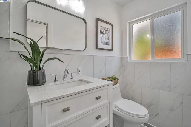 $1,085,000 | 5232 Proctor Road, Castro Valley, CA 94546