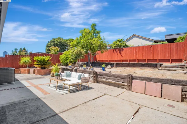$1,085,000 | 5232 Proctor Road, Castro Valley, CA 94546