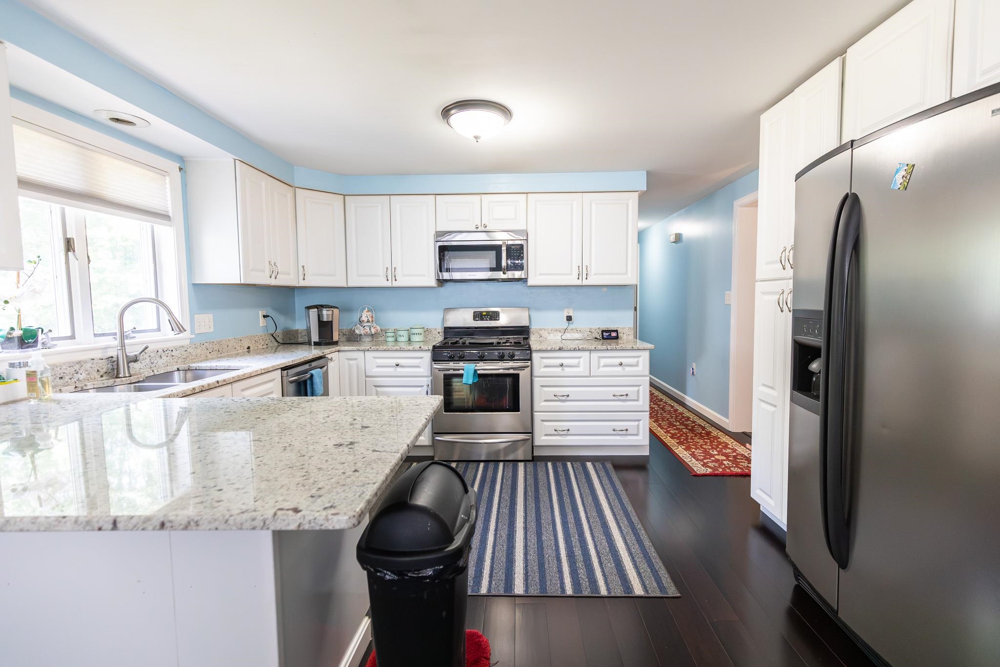35 Shaker Road Concord, NH 03301 - Photo 7 of 47