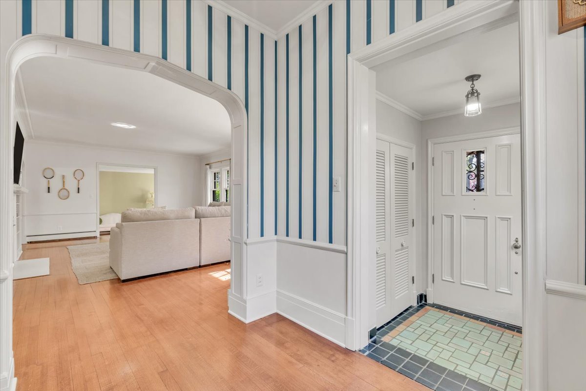 1726 27th Street Moline, IL 61265 - Photo 7 of 61