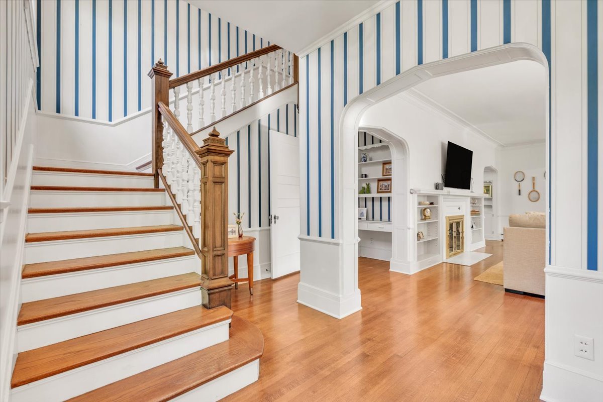 1726 27th Street Moline, IL 61265 - Photo 8 of 61