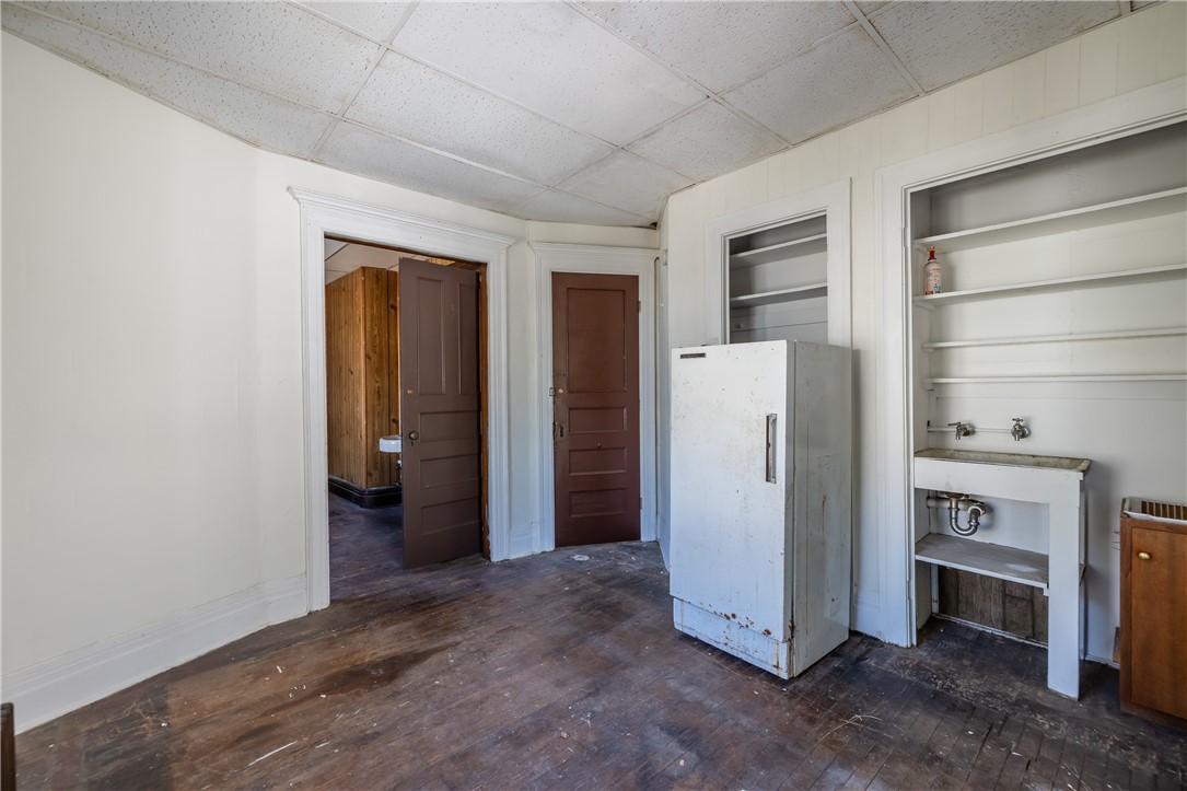 33-35 Buena Place Rochester, NY 14607 - Photo 16 of 27