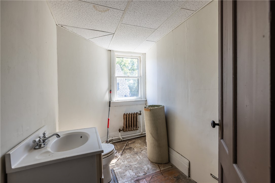 33-35 Buena Place Rochester, NY 14607 - Photo 22 of 27