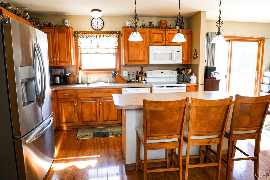 755 Ridge Road Bangor, PA 18013 - Photo 6 of 42 Gallery Image 6