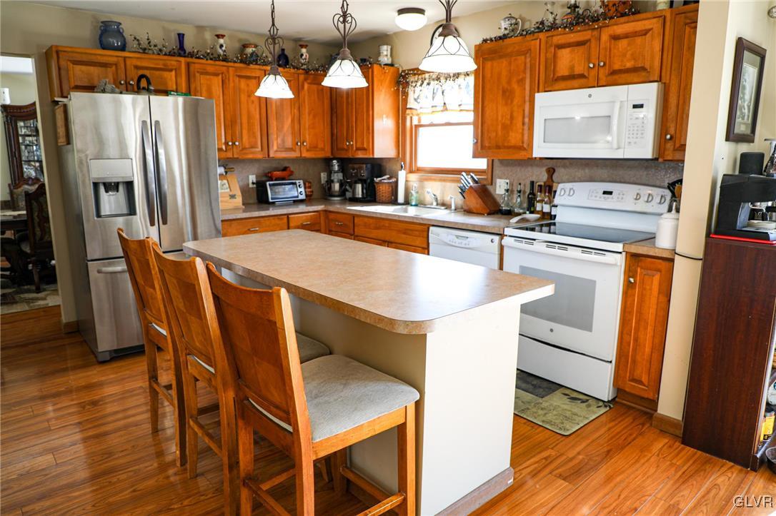 755 Ridge Road Bangor, PA 18013 - Photo 7 of 42 Gallery Image 7