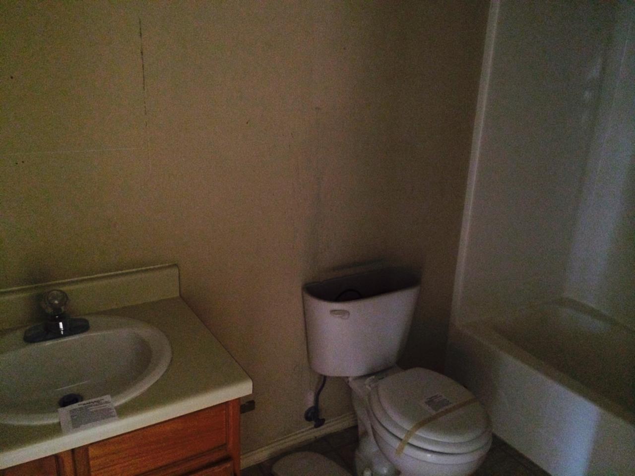 116 Duval Loop Laredo, TX 78041 - Photo 7 of 9 Gallery Image 7
