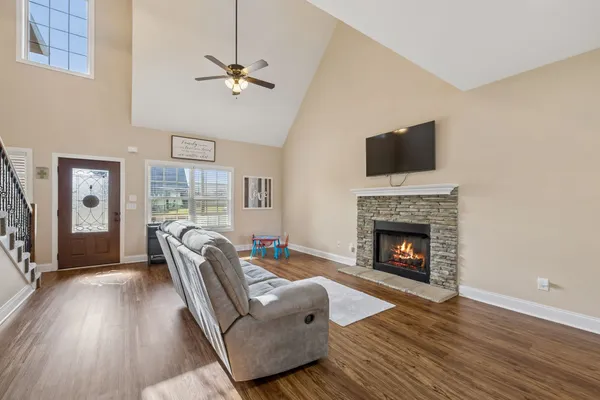 $470,000 | 735 Lillian Grace Drive, Clarksville, TN 37043