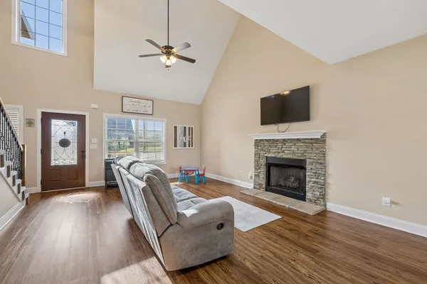 $470,000 | 735 Lillian Grace Drive, Clarksville, TN 37043