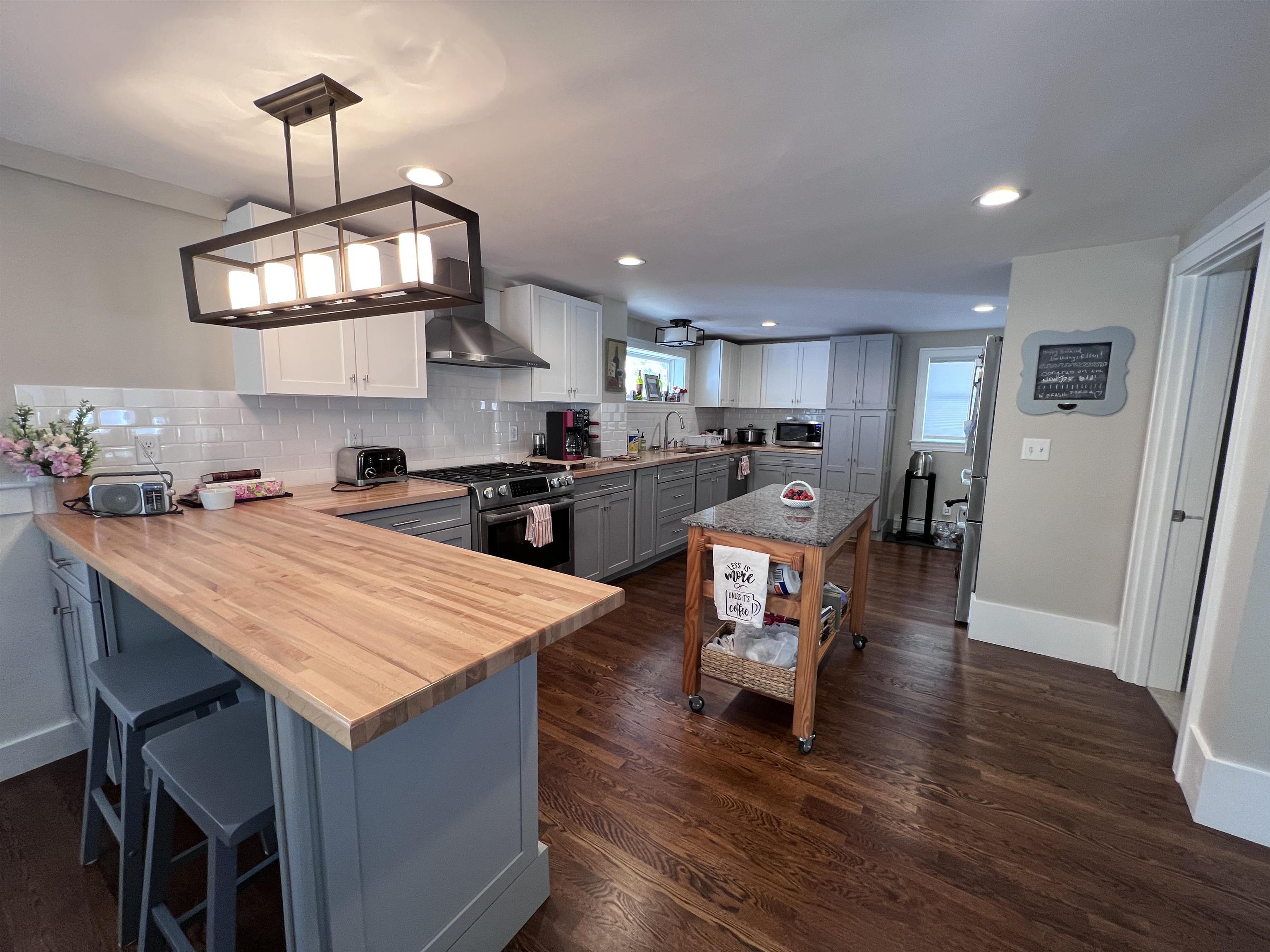 11 Maple Street Exeter, NH 03833 - Photo 15 of 17