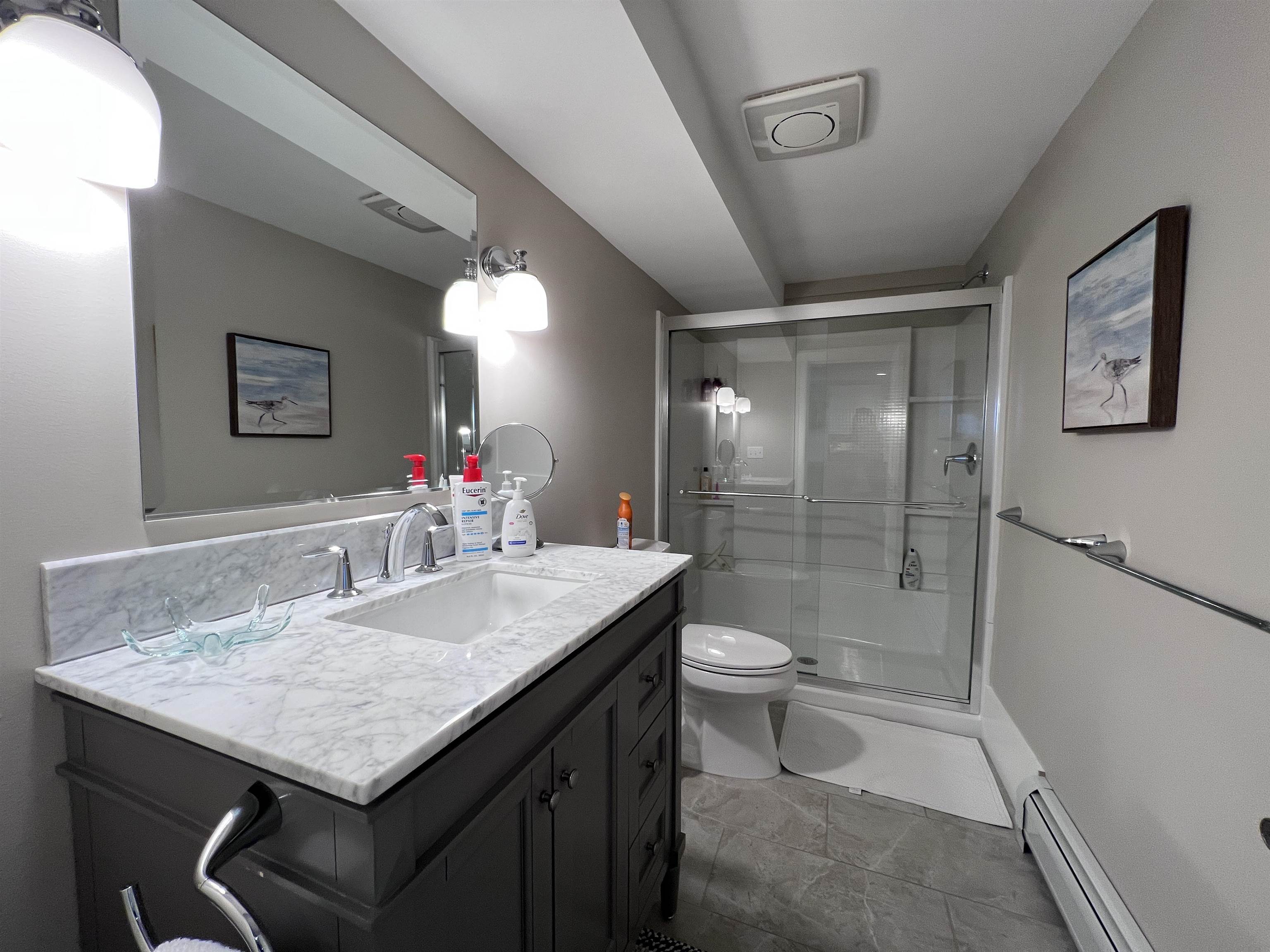 11 Maple Street Exeter, NH 03833 - Photo 3 of 17