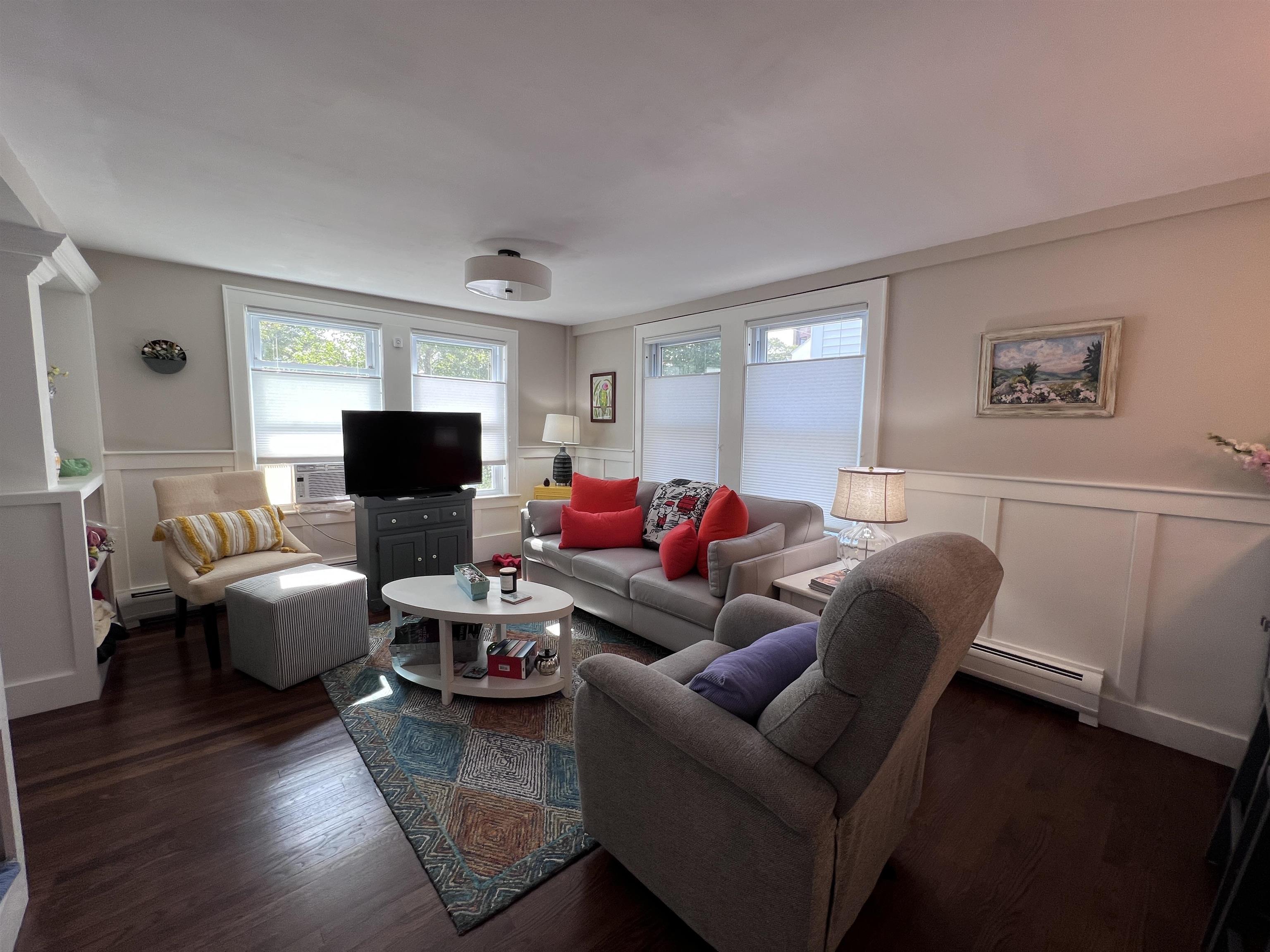 11 Maple Street Exeter, NH 03833 - Photo 10 of 17