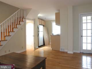 1637 Addison Street Philadelphia, PA 19146 - Photo 2 of 6 Gallery Image 2