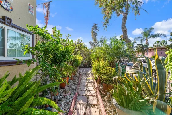 $1,595,000 | 2166 West Alameda Avenue, Anaheim, CA 92801