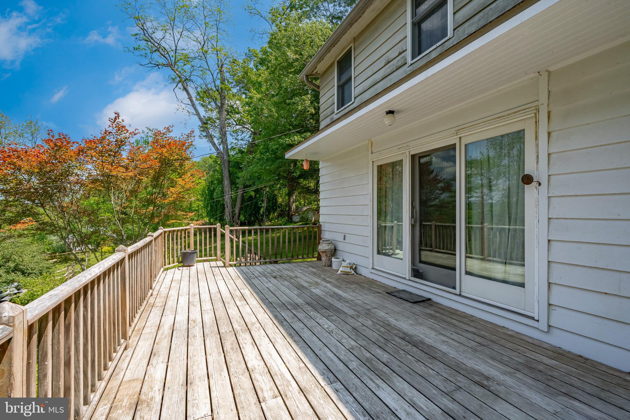 150 Cooks Glen Road Spring City, PA 19475 - Photo 12 of 37 a view of balcony with wooden floor and fence