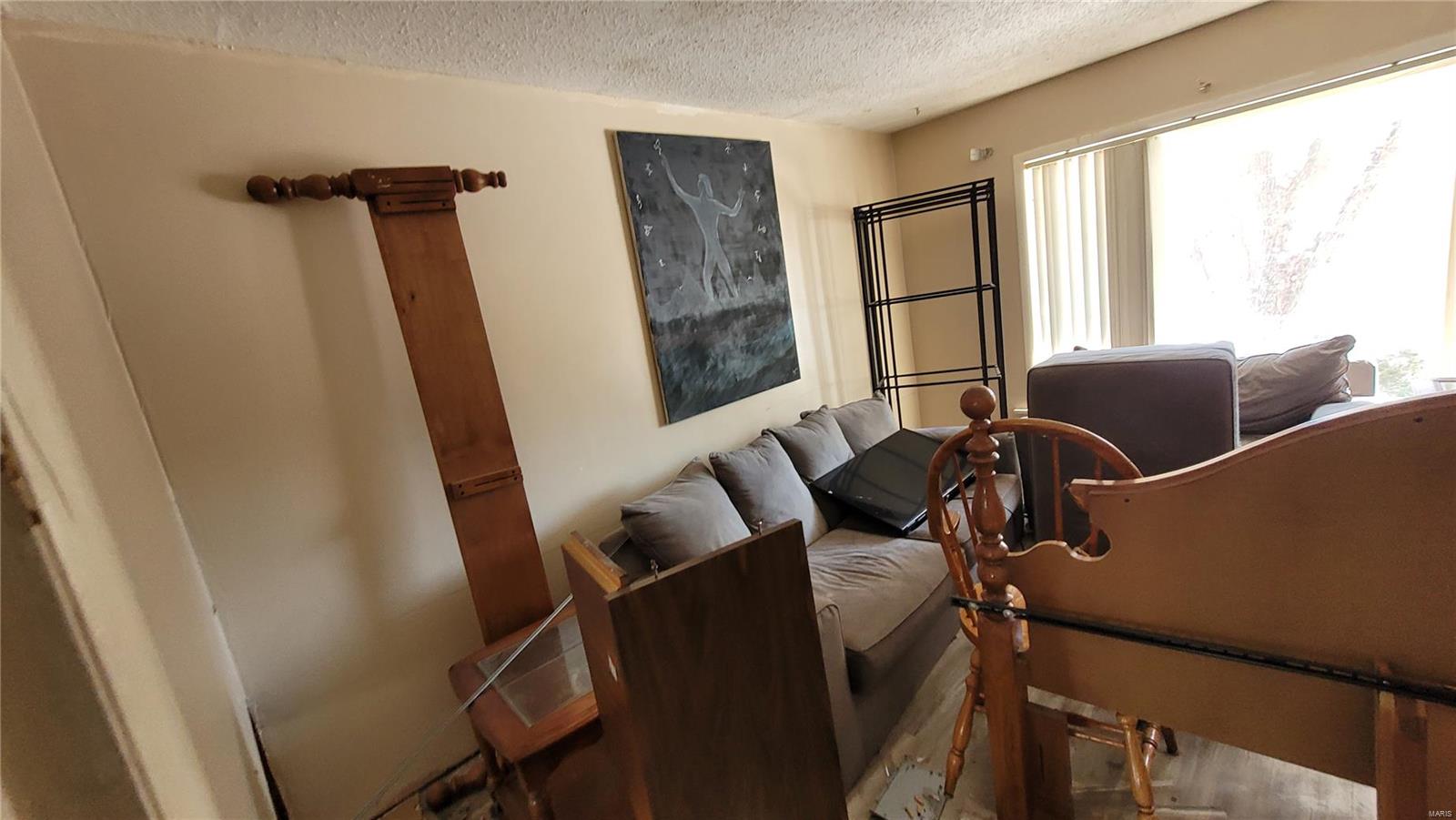 1430 Pond Road Wildwood, MO 63038 - Photo 13 of 24 Gallery Image 13