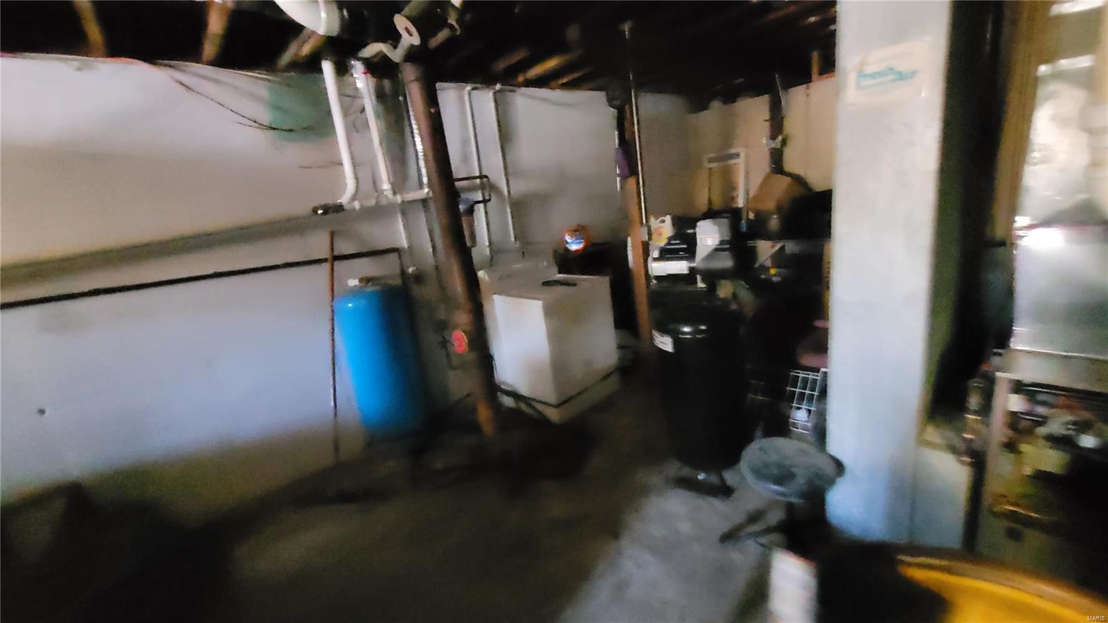 1430 Pond Road Wildwood, MO 63038 - Photo 17 of 24 Gallery Image 17