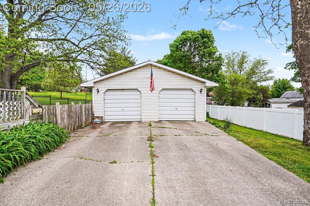 324 George Street Flushing, MI 48433 - Photo 16 of 19