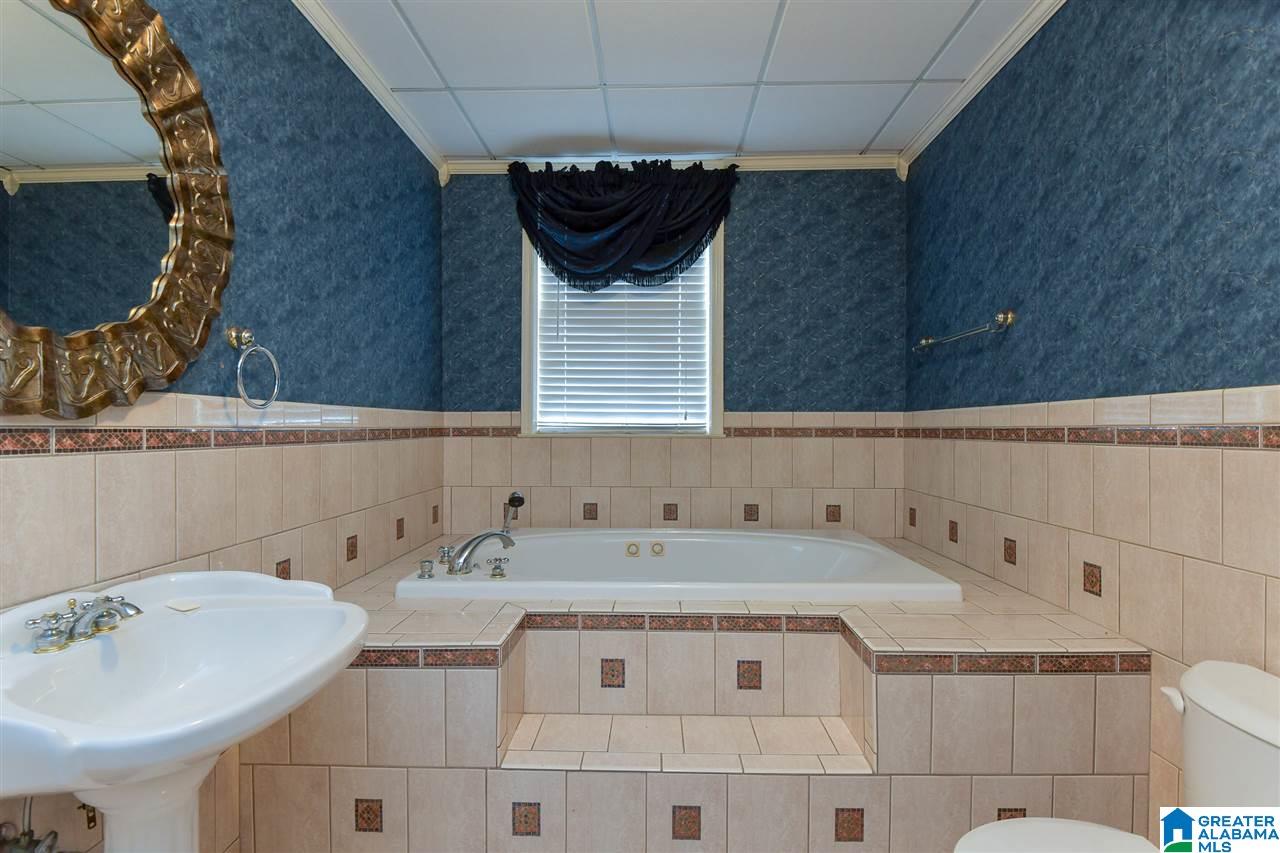 1713 Ridgewood Road Birmingham, AL 35215 - Photo 39 of 43