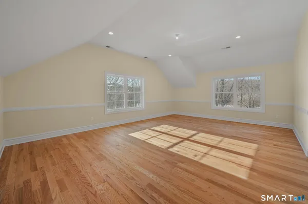 $999,999 | 4 Jans Way, Andover, NJ 07821