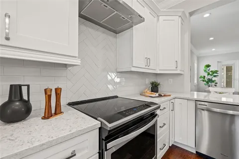 $975,000 | 445 29th Avenue North, St. Petersburg, FL 33704