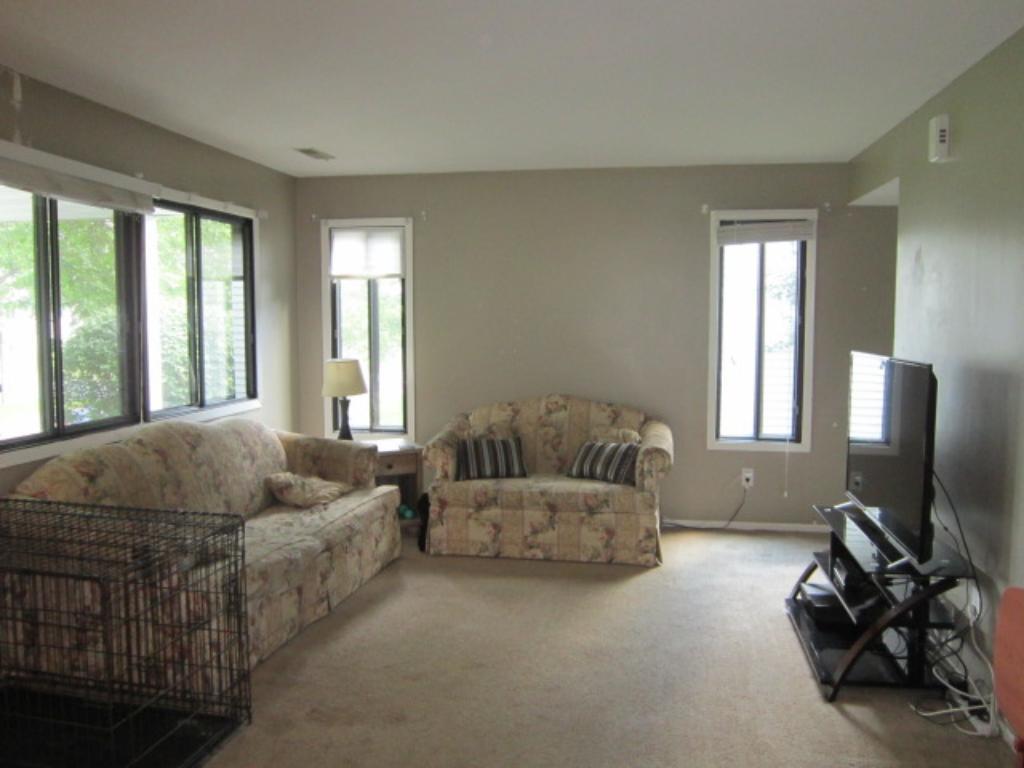 9481 Ranchview Lane North Maple Grove, MN 55369 - Photo 6 of 14 Gallery Image 6